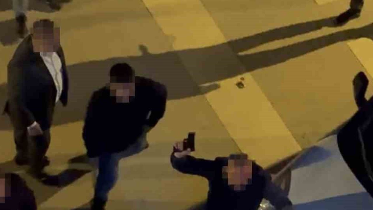 Çubuk'ta silahlı kavga: ev ve araçlarda hasar oluştu
