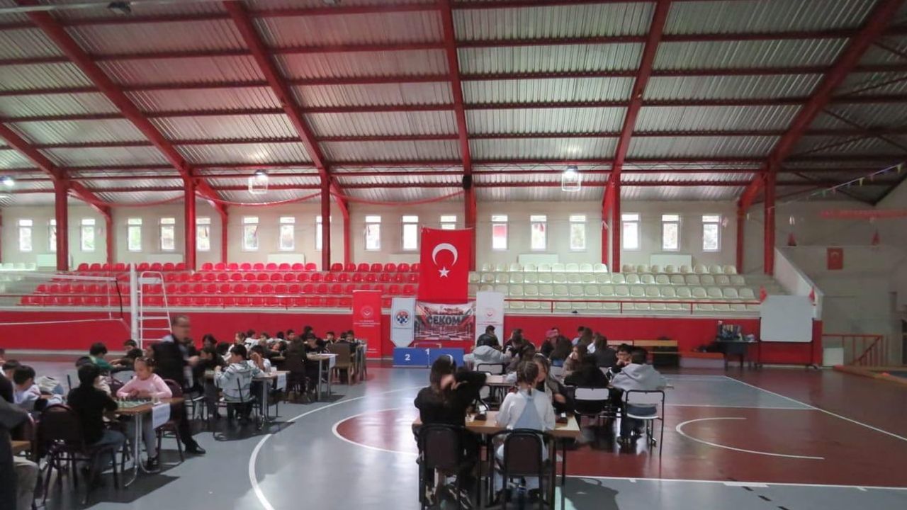 Cumhuriyet coşkusunu hamlelerle taşıdılar