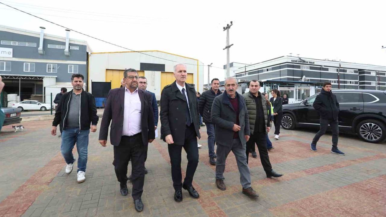 Cumhuriyet mahallesine düzenli otopark: 32 araçlık uygulama tamamlandı