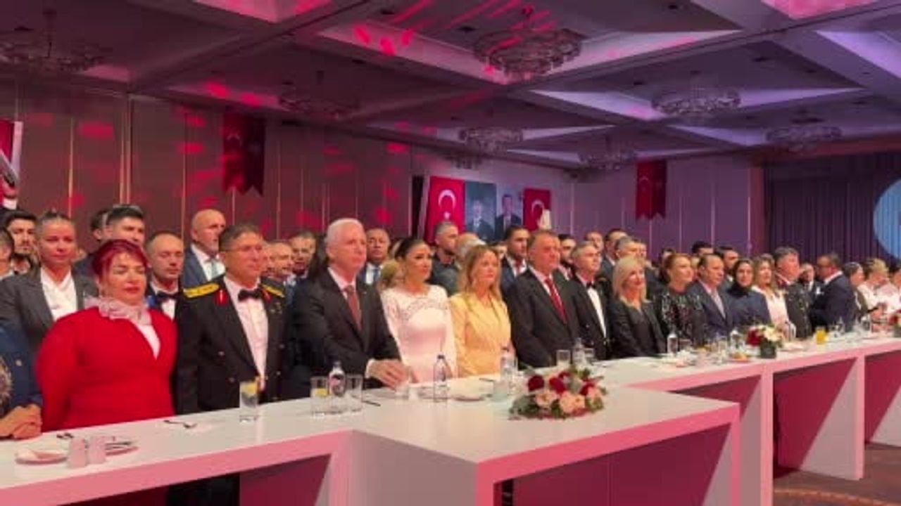 Cumhuriyetin 103. yılı İstanbul'da birlik ve kararlılıkla kutlandı