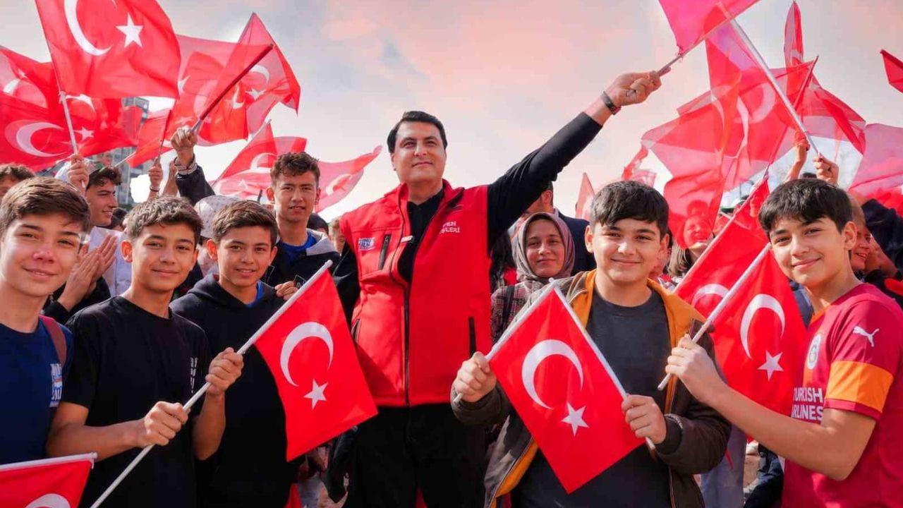 Cumhuriyetin 103. yılında Şehitkamil'de birlik ve sorumluluk vurgusu