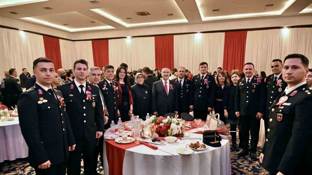 Cumhuriyetin mirasıyla istikbale iddialı yürüyüş