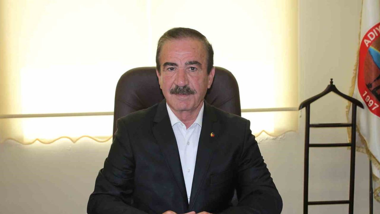 Cumhuriyetin teminatı olduğunu vurgulayan Fırat üretim ve birlik çağrısı yaptı
