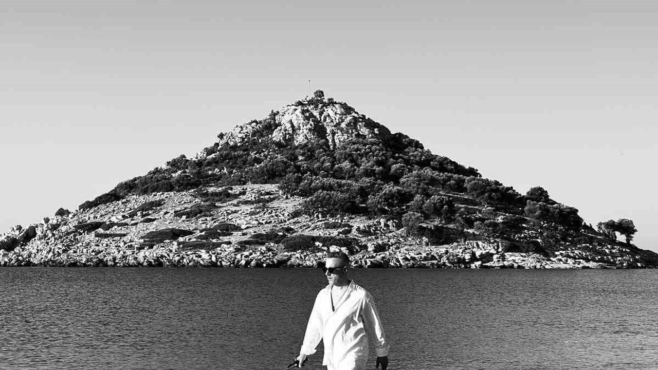 Demir, 'Senden Sonra' ile alaturka ve moderni birleştiriyor