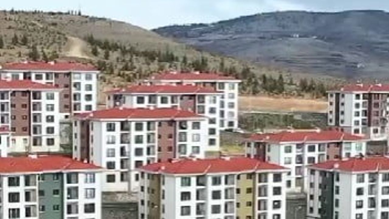 Denizli Aktepe'ye 454 konut ve sağlık tesisi için alan ayrıldı