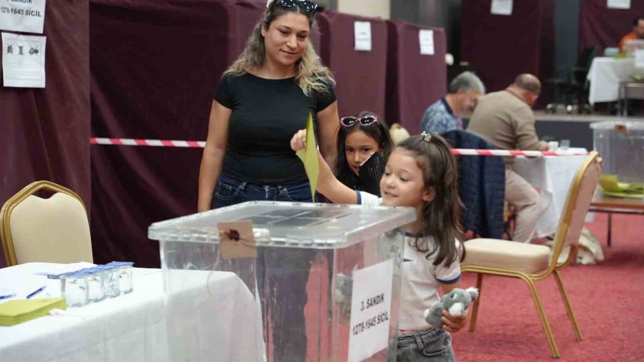 Denizli barosunda yeni dönem: ilk kadın başkan Özlem Doğan Bıyıklı