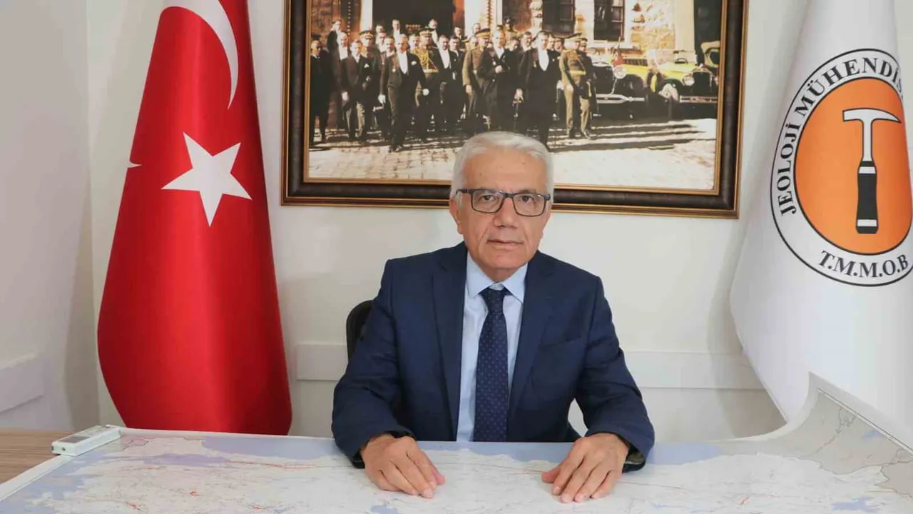 Deprem hareketliliği tedirginliği artırdı, uzmanlardan rahatlatan açıklama