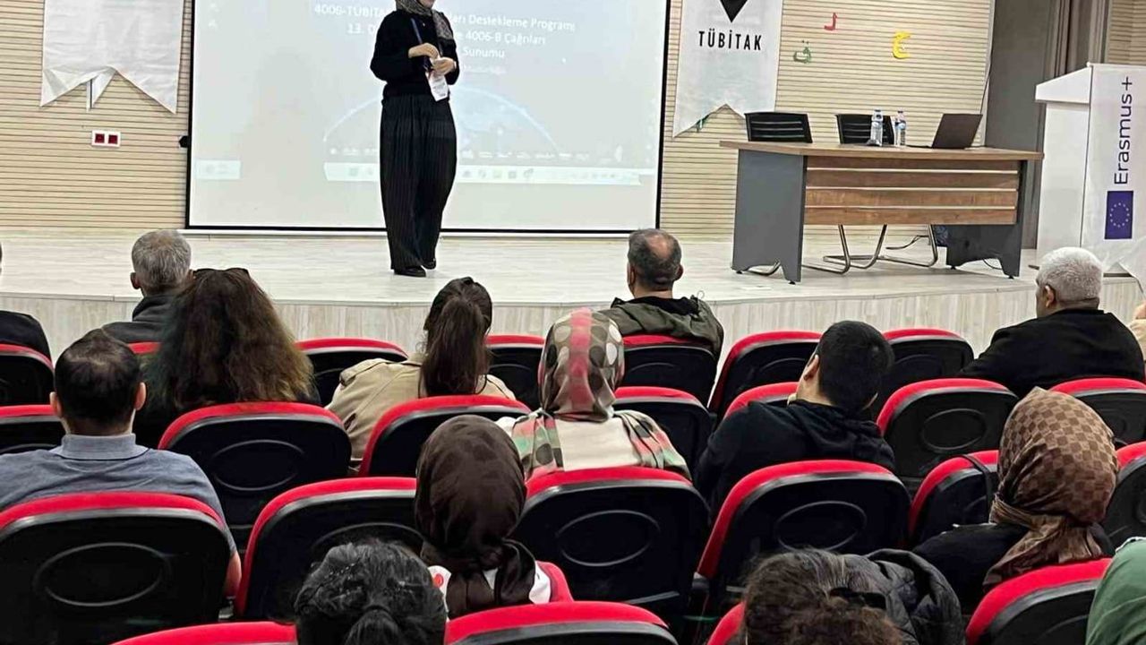 Dicle'de öğretmenlere teknoloji projeleri ve yarışma hazırlama eğitimi