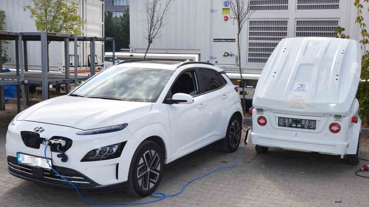 Dicle Elektrik bölgenin şebekesini Ar-Ge ile dijital yatırımlarla yeniledi