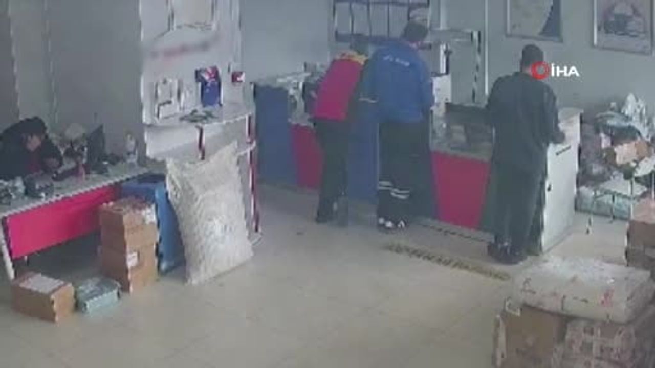dijital platformlarda kargo ile uyuşturucu ağı çökertildi: 18 kişi tutuklandı