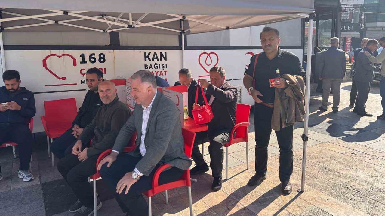 Din görevlileri örnek oldu: Düzce’de 107 görevli Kızılay için kan verdi