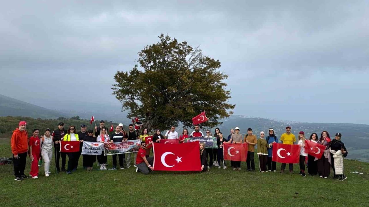Doğada cumhuriyet yürüyüşü: 103. yılda sağlık ve dayanışma vurgusu