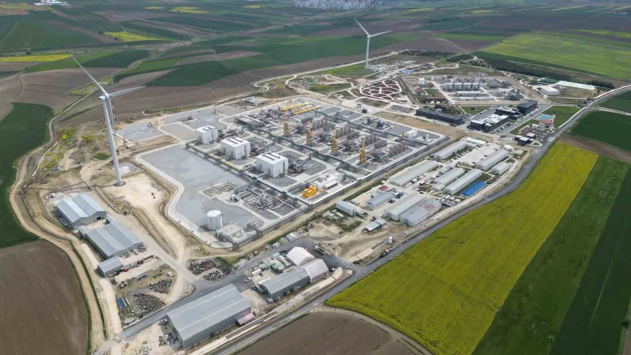 Doğal gazda 24 yıllık dönüşüm: şebeke 257 bin kilometreyi aştı