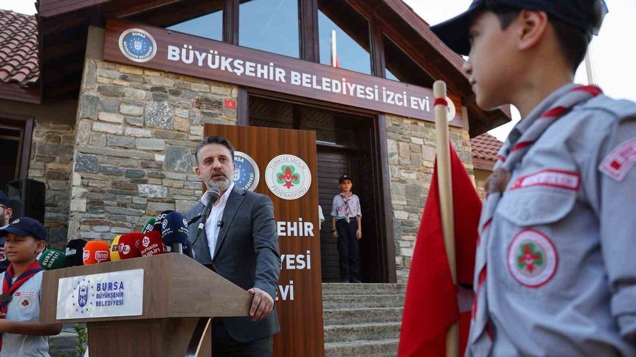 Doğayla gelen sorumluluk: Atatürk Kent Ormanı'nda izci evi açıldı