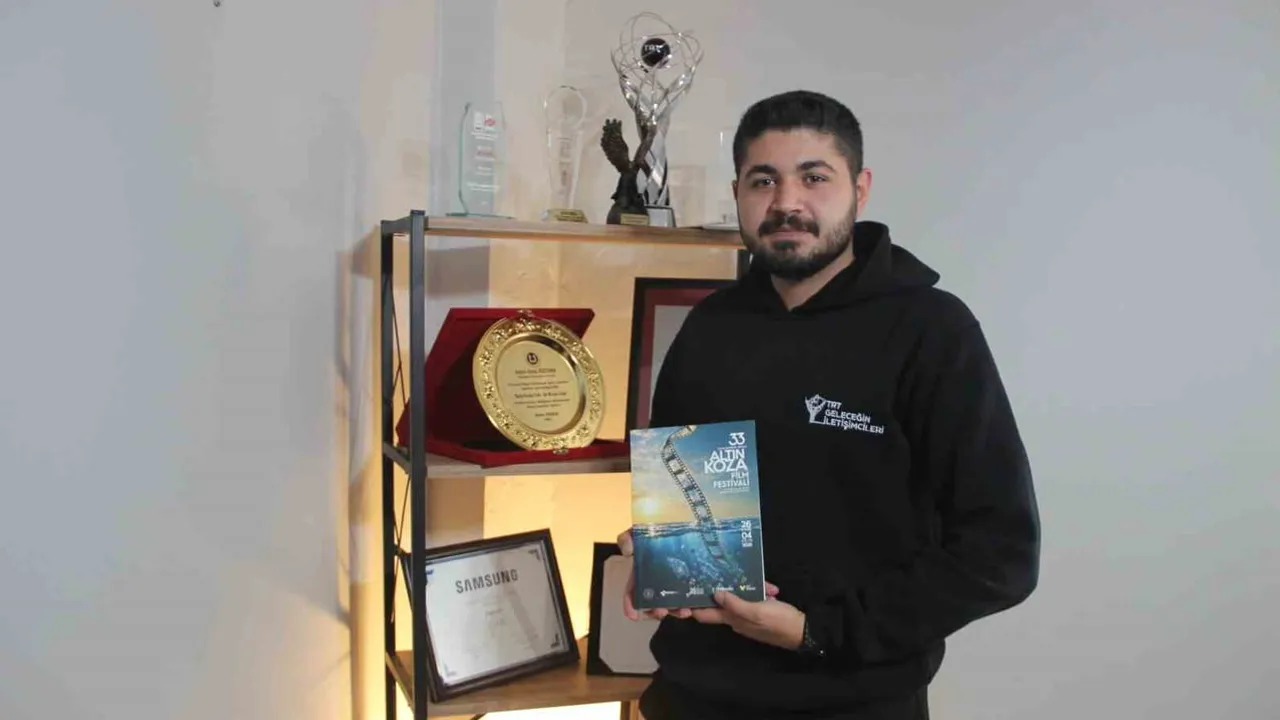 dronla sürüsünü yöneten çobanın belgeseli altın koza'dan uluslararası salonlara taşındı