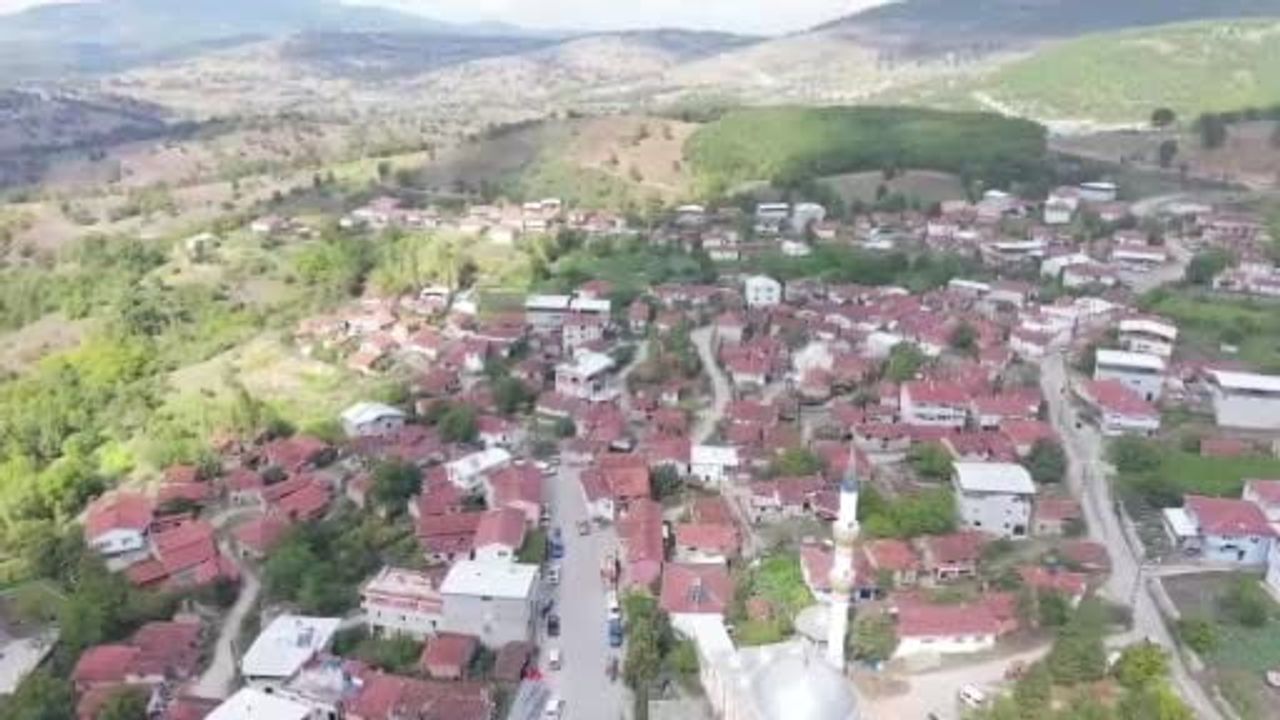 Dronla tespit edilen kadın, üç gün sonra meyve bahçelerinde bulundu