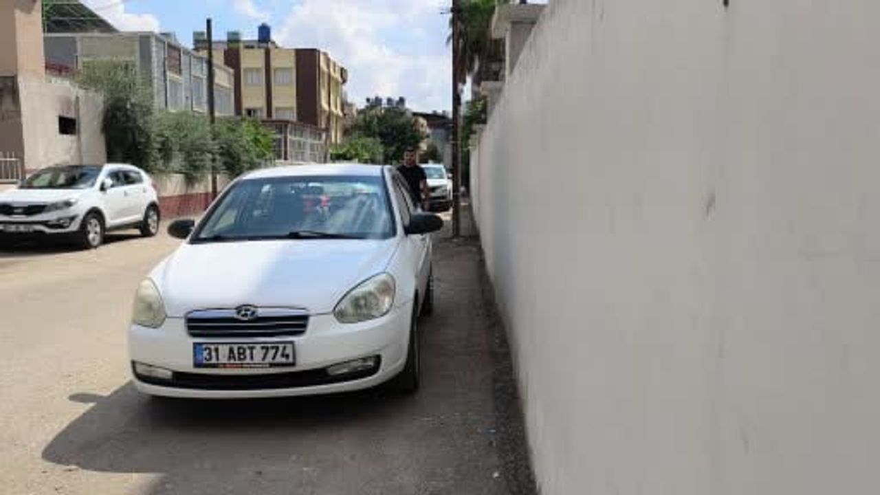 düğün ateşi araca isabet etti: yorgun mermi paniğe neden oldu