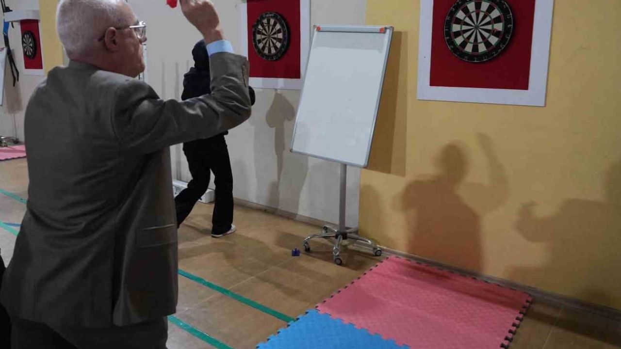 Düzce'de okul sporları sezonu enerjik bir törensel açılışla başladı