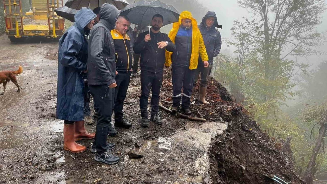 Düzce'de sel sonrası seferberlik: köy yolları ve altyapıda müdahaleler sürüyor