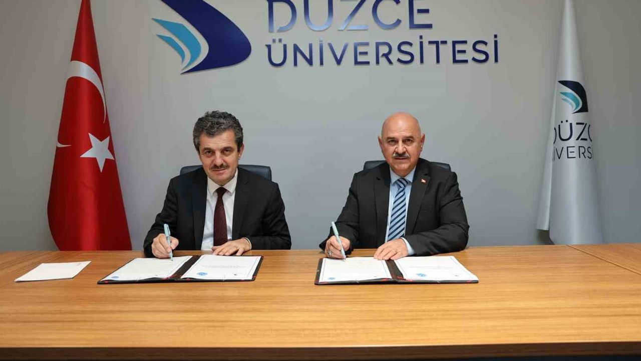 Düzce'de üniversite ile müftülükten eğitim ve hizmet odaklı iş birliği