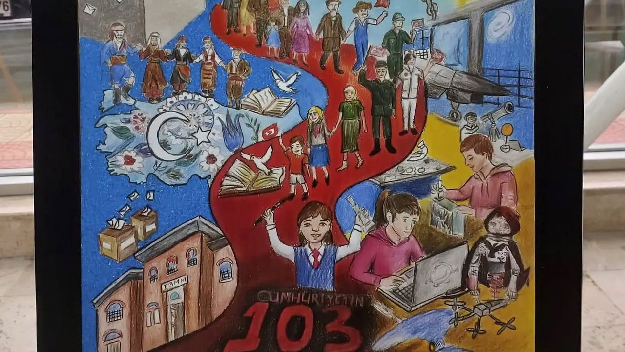 Düzce’den cumhuriyet temalı resim yarışmasında Türkiye üçüncüsü çıktı