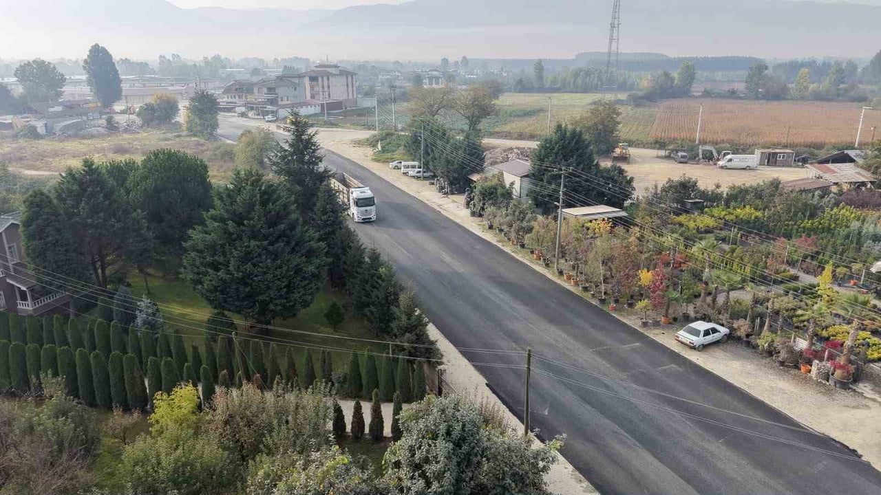 düzce yollarını 55 bin ton asfaltla yeniliyor