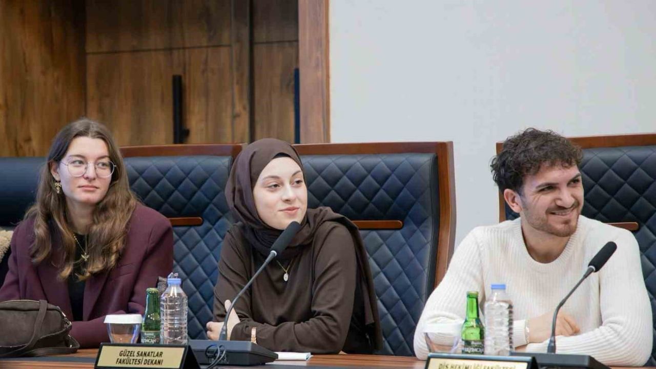 EBYÜ'de öğrenciler rektörle taleplerini paylaştı