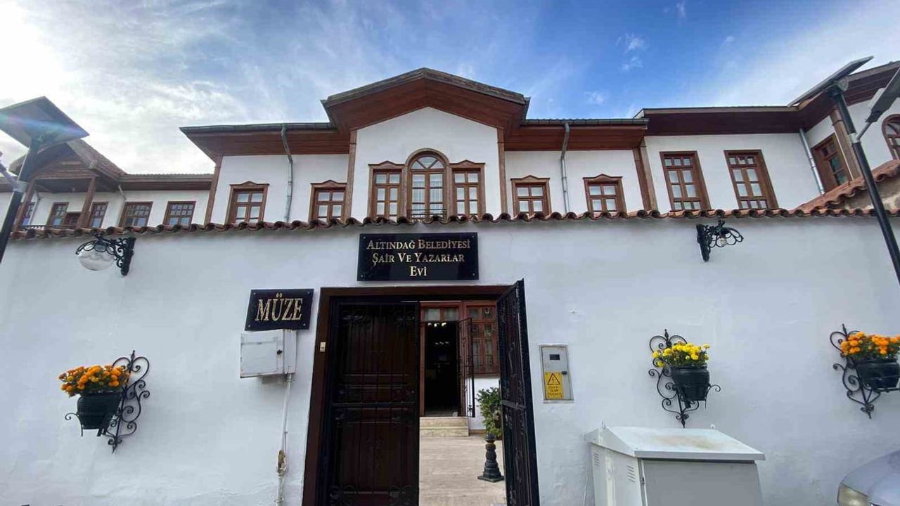 Edebiyatın izleri Ankara'da yaşatılıyor: şair ve yazarlar evi müzesi