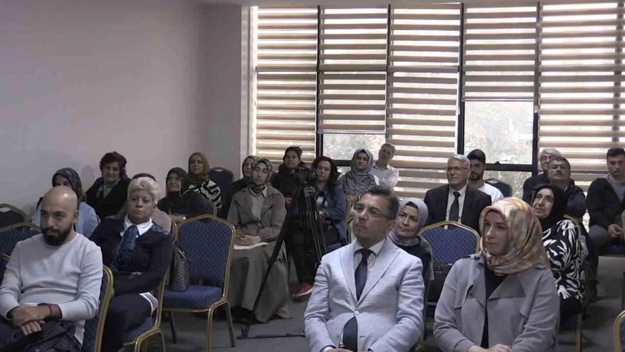 Edebiyatın yeni yüzleri Elazığ’da yetişiyor