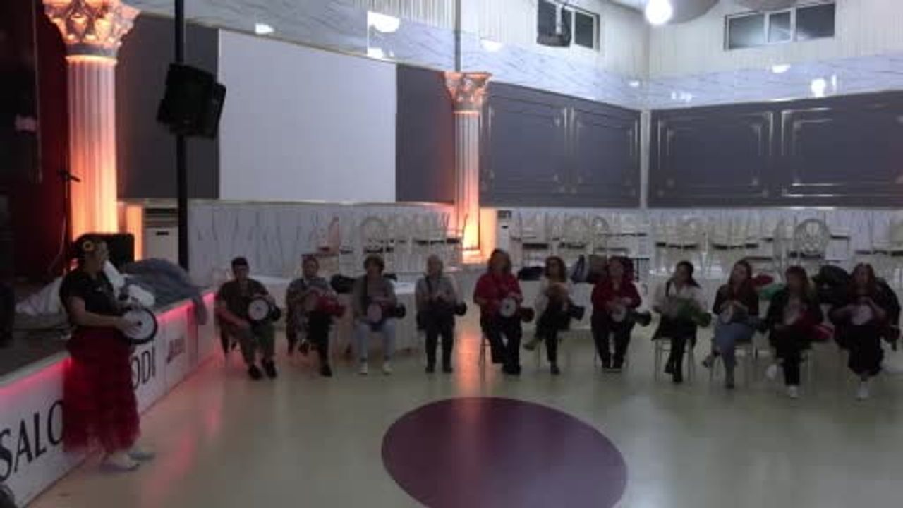 edirneli kadınlar darbukayla korkuyu ritme çevirdi