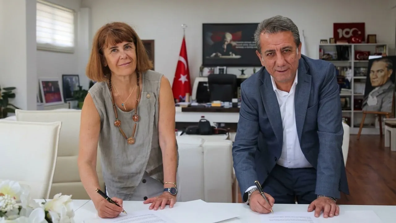 Efeler'e yeni merkez: Atatürk kültür evi sosyal ve kültürel yaşamı güçlendirecek