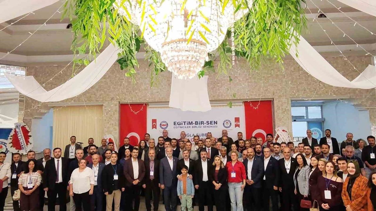 Eğitim-Bir-Sen Muğla şubesi kongrede birlik ve yeni döneme odaklandı