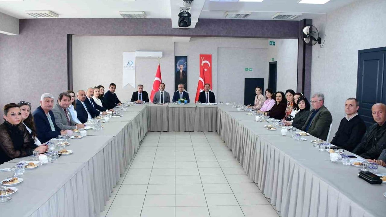 Eğitim öncelikleri masaya yatırıldı: Eskişehir komisyonu 2026-2027 hedeflerini konuştu