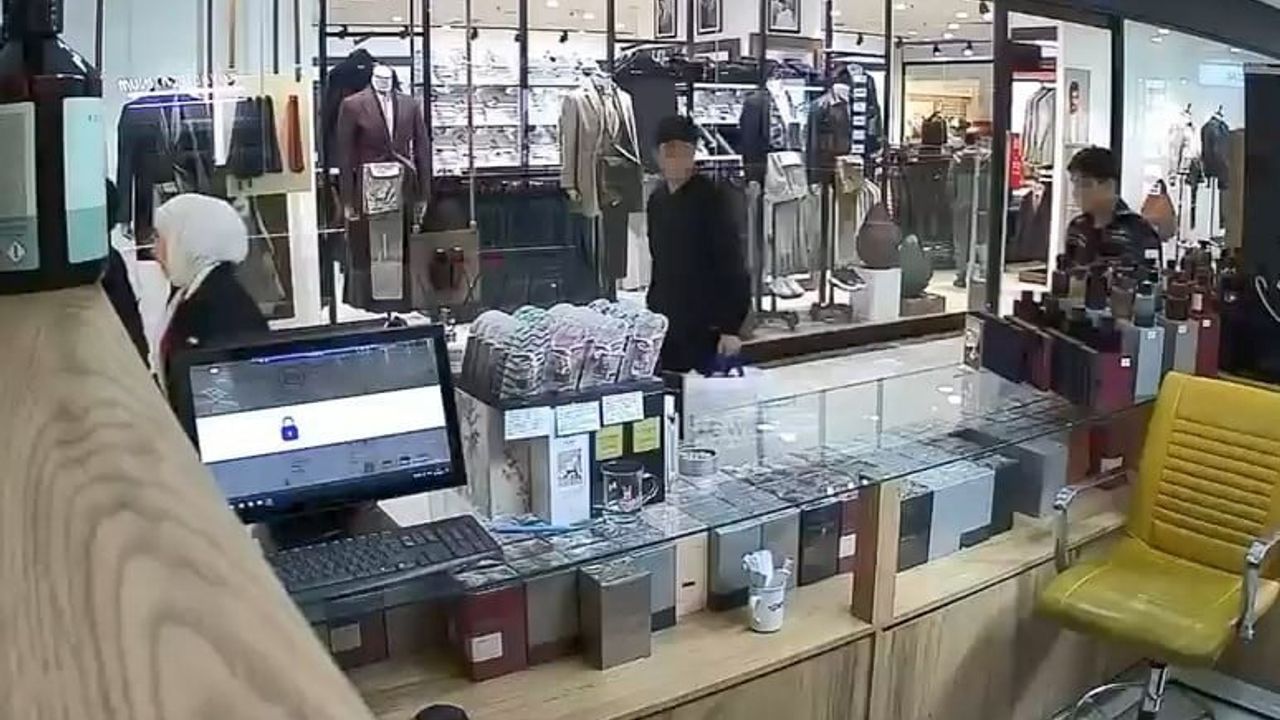 Elazığ'da parfümü koklayıp cebine koyan çocuğun görüntüleri ortaya çıktı