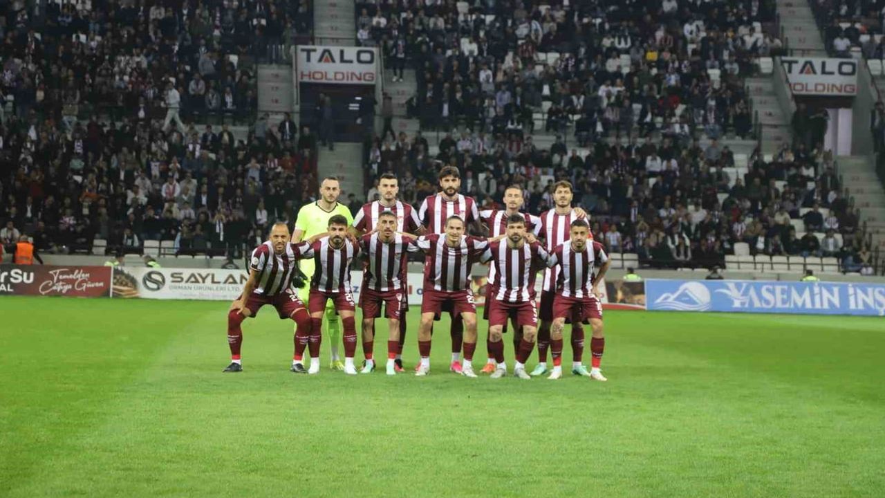 Elazığspor'da Kastamonu deplasmanı için 21 kişilik kamp kadrosu netleşti