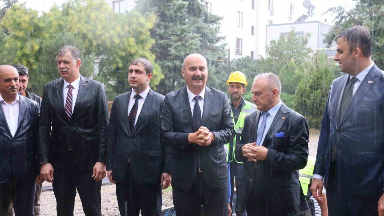 Emekliler için yeni buluşma noktası: Kine Em Parkı'nda ilk adım atıldı