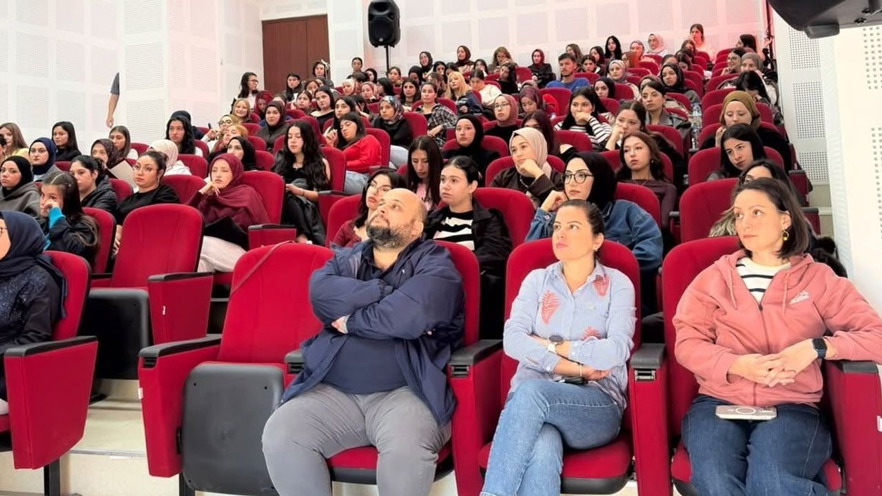 Emet'te iletişimde saygı ve kişisel sınırlar konuşuldu