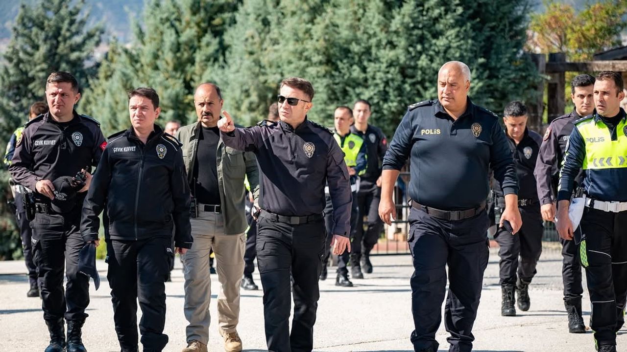 Emniyet müdürü denetimde: şubelerde hizmet süreci ve uygulamalar incelendi