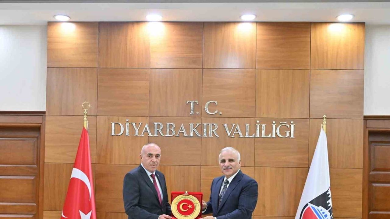 Emşav heyeti şehit yakınları için iş birliğini güçlendirdi