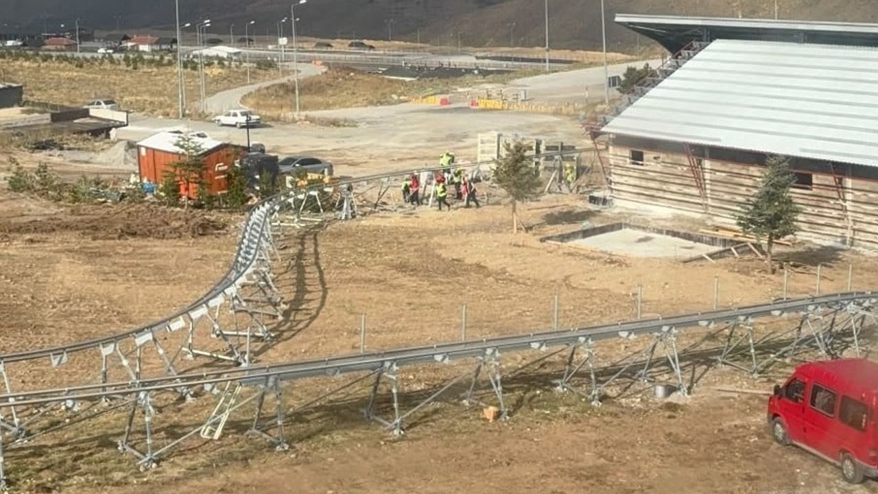 Erciyes'e yıl boyu ziyaretçi çekecek dağ kızağı tesisi yükseliyor
