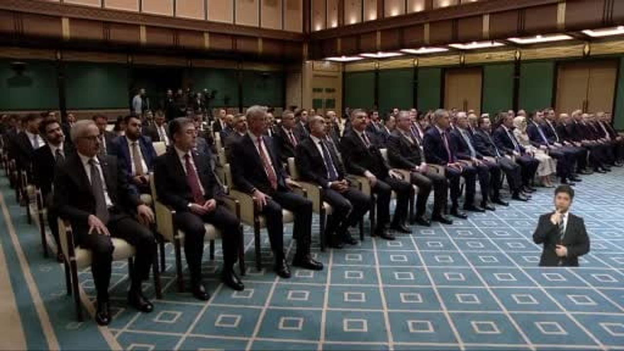 Erdoğan'dan kabine toplantısı sonrası uyarı: Türkiye sokakta değildir