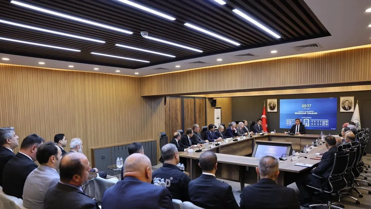 Erzincan'da 35. birim amirleri toplantısında koordinasyon vurgusu