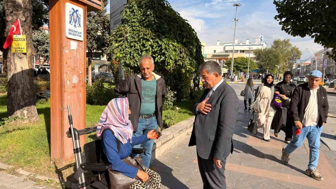 Erzincan'da Aksun vatandaşların taleplerini dinledi