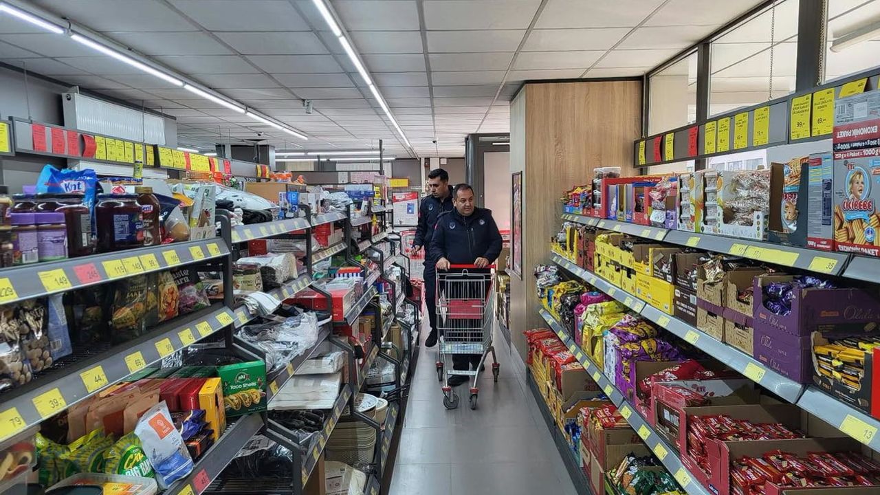 Erzincan'da marketlerde gramaj ve etiket denetimi: 4 iş yerine işlem başlatıldı