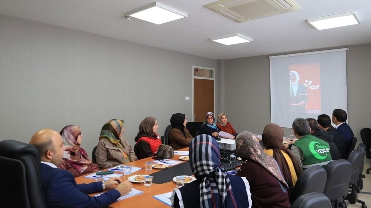 Erzincan'da sivil toplumla birlikte iyilik ağı kuruluyor: 'İyilik Var' tanıtımı yapıldı