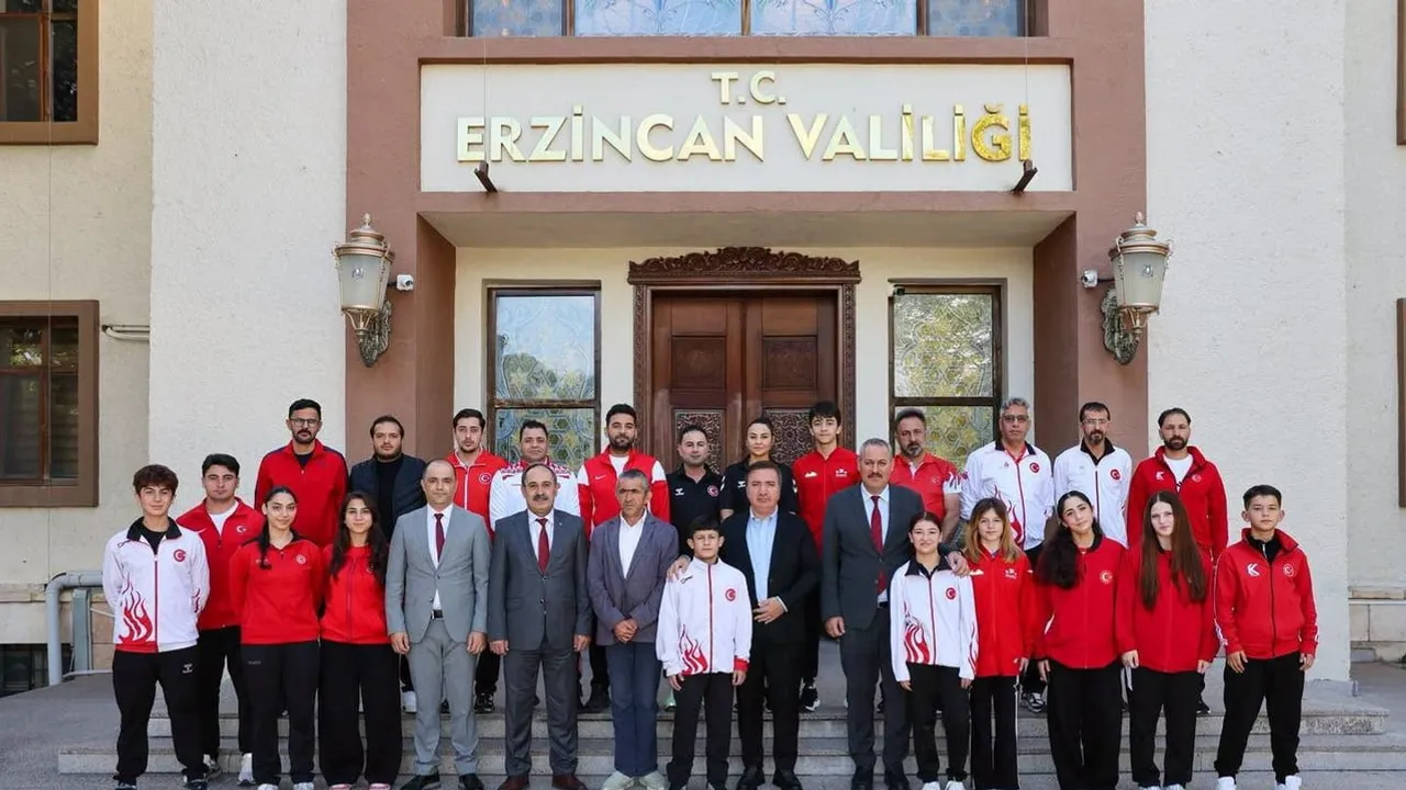 Erzincan'da yetenekler buluştu: vali Hamza Aydoğdu dereceye giren sporcuları kabul etti