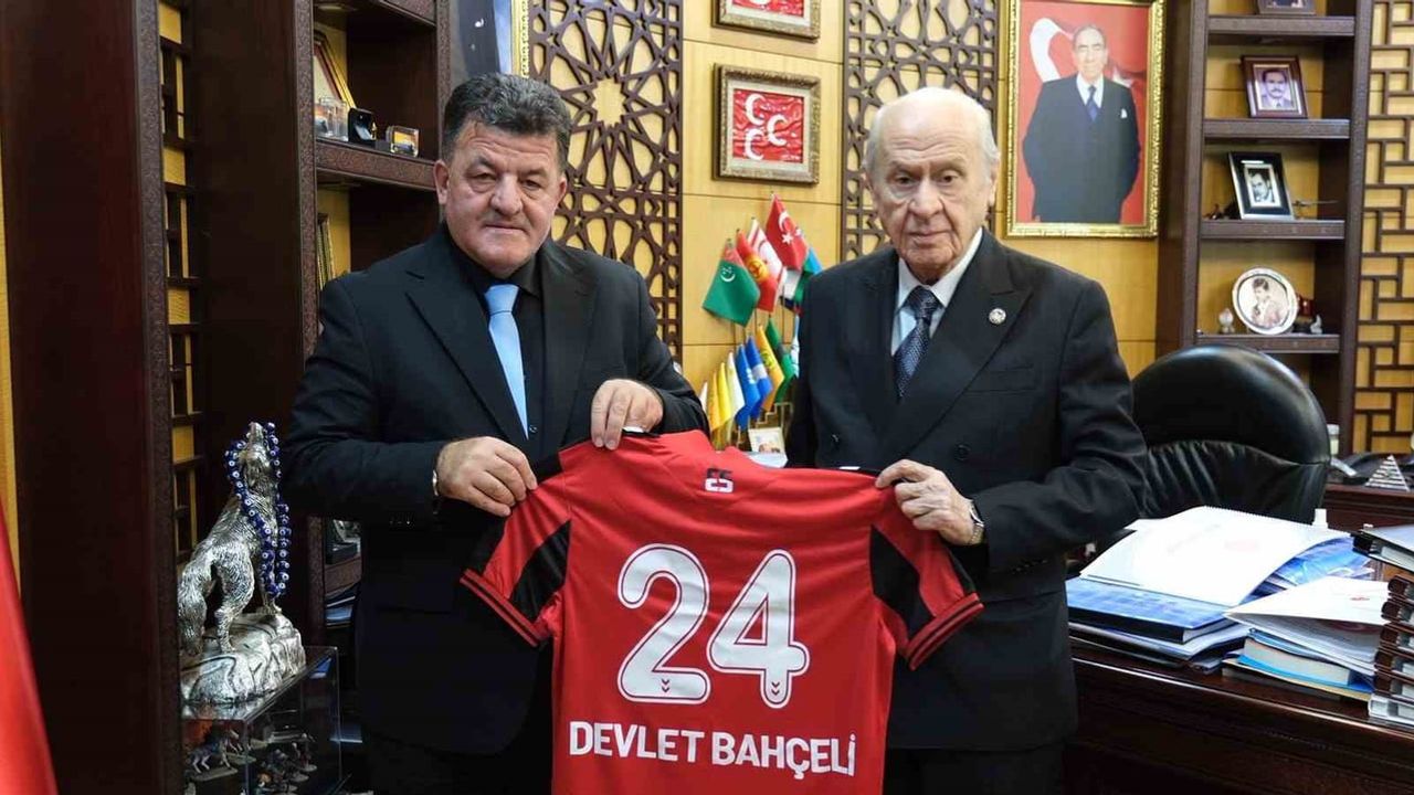Erzincanspor yönetimi Ankara ziyaretlerini Bahçeli buluşmasıyla başlattı