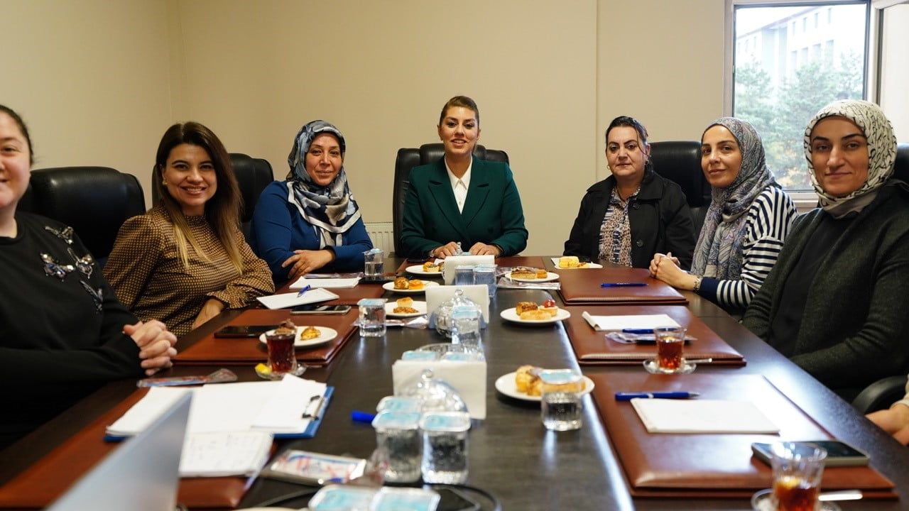 Erzurum'da kadın girişimciler kurulu eğitim ve proje planlarını şekillendirdi