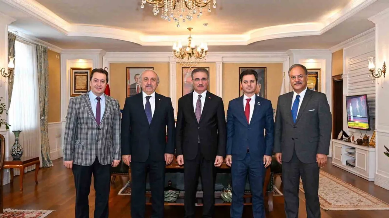 Erzurum'da Zengezur Koridoru vurgusu: valiye teşekkür ziyareti