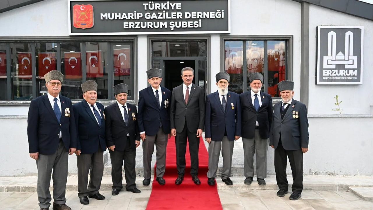 Erzurum valisi Aydın Baruş'un gazilerle yüz yüze vefası
